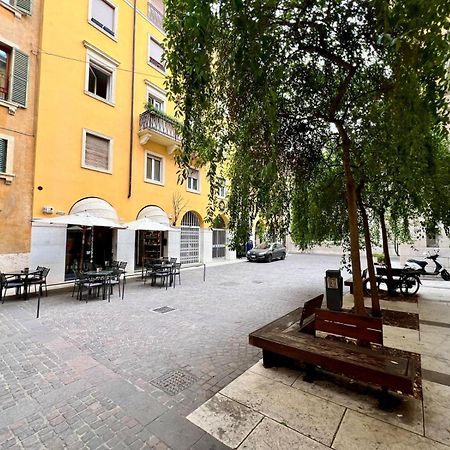 Frame Of Verona Apartments Luaran gambar