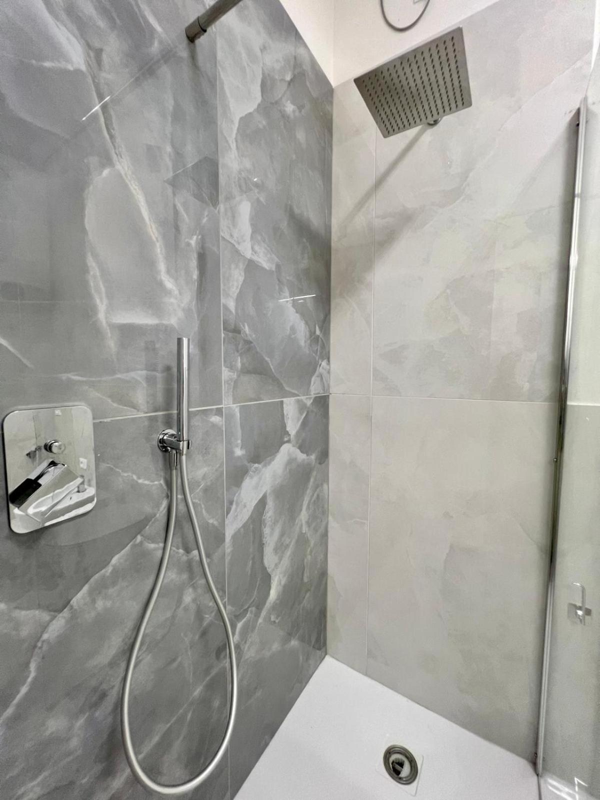 Frame Of Verona Apartments Luaran gambar
